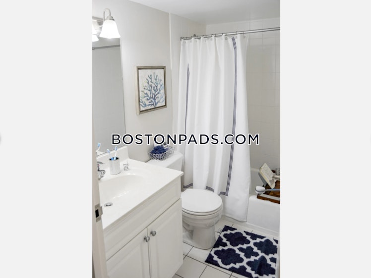 Donald St., Weymouth