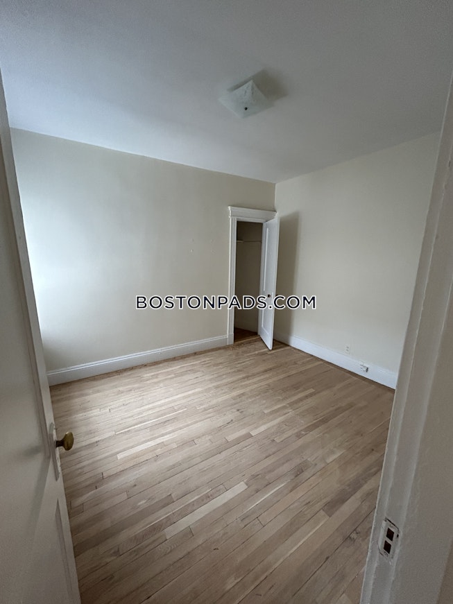 Brookline - $2,575+ /mo