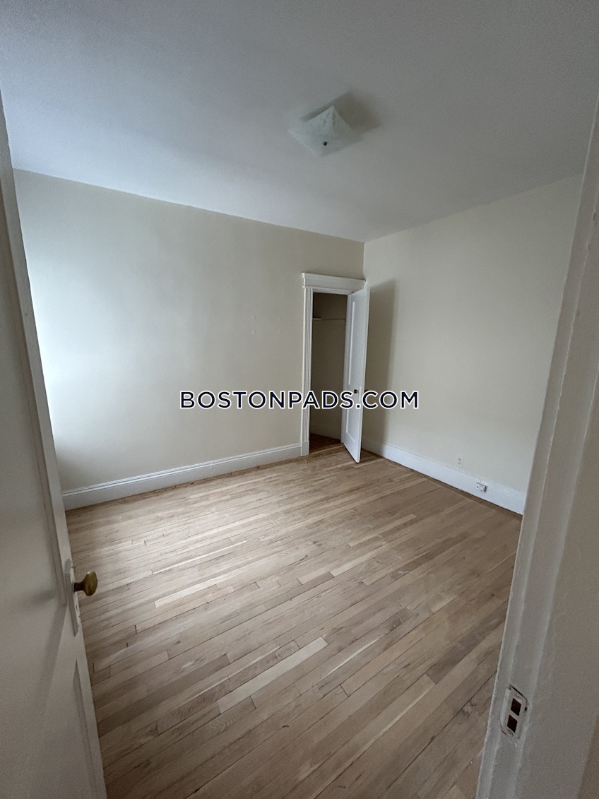 Brookline - $2,575+ /month