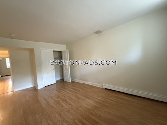 Commonwealth Ave. Boston