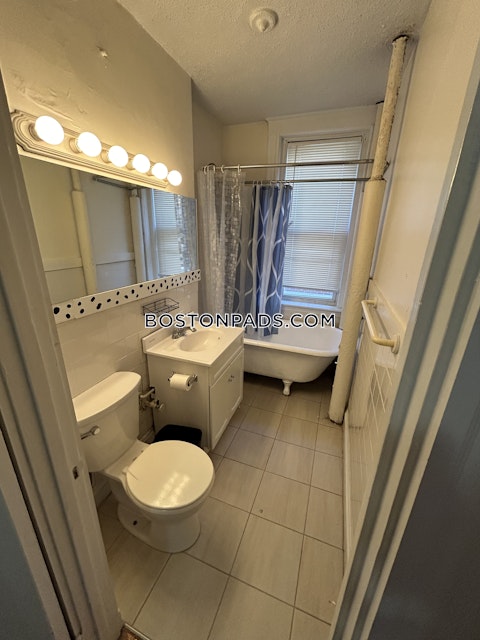 Barrows St. Boston photo 45