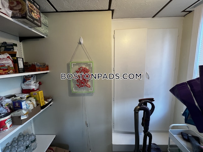 Medford - $4,340+ /mo