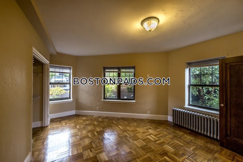 WINCHESTER - 1 Bed, 1 Bath - Image 2