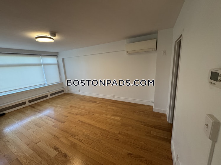 Beacon St., Brookline