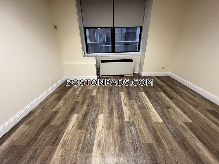 Boylston St., Boston