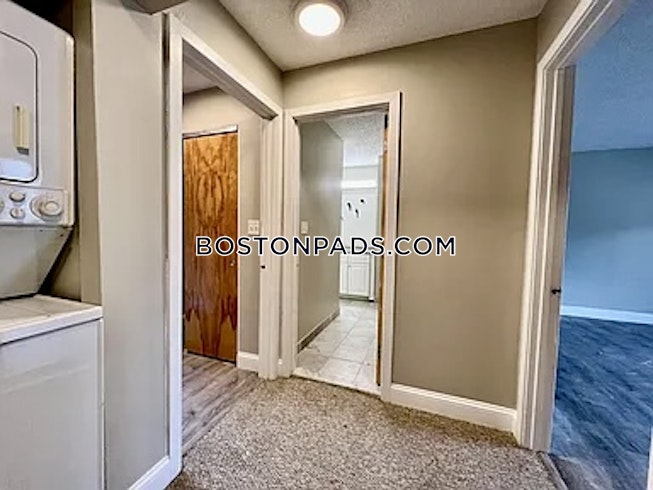 Boston - $2,100+ /mo