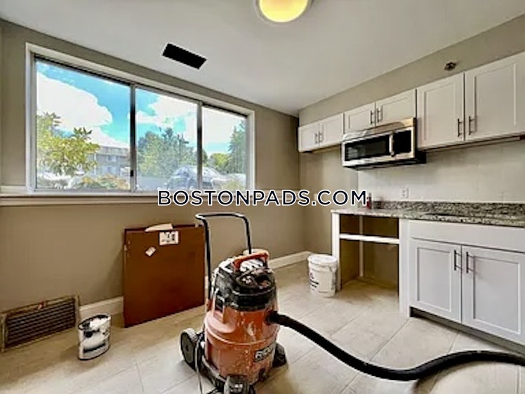 North Beacon St., Boston