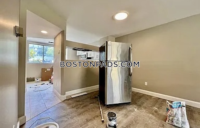 Boston - $2,100+ /mo