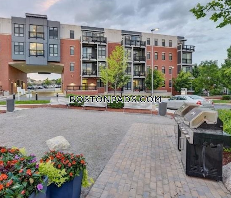 Maxwell's Green, Somerville