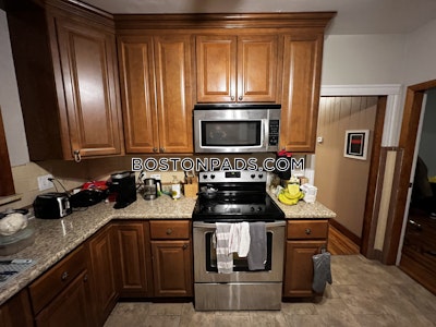 Medford Apartment for rent 3 Bedrooms 1 Bath  Tufts - $3,575 No Fee