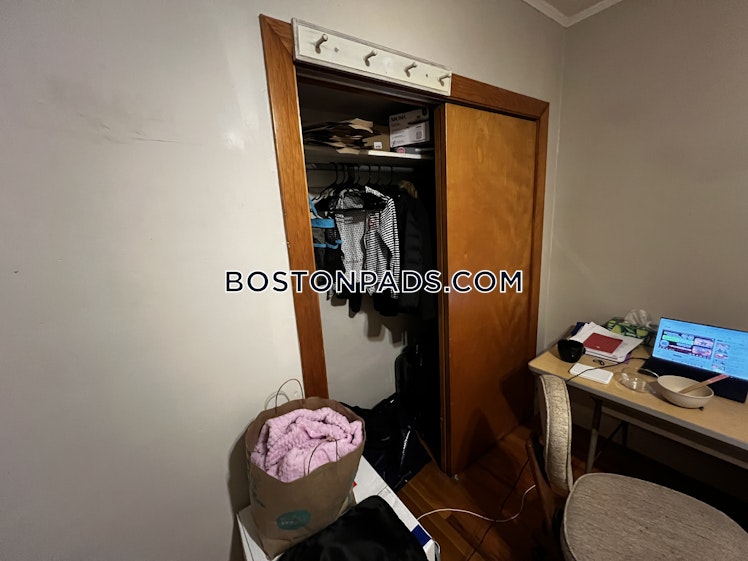 Frederick Ave., Medford