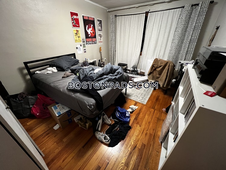 Frederick Ave., Medford