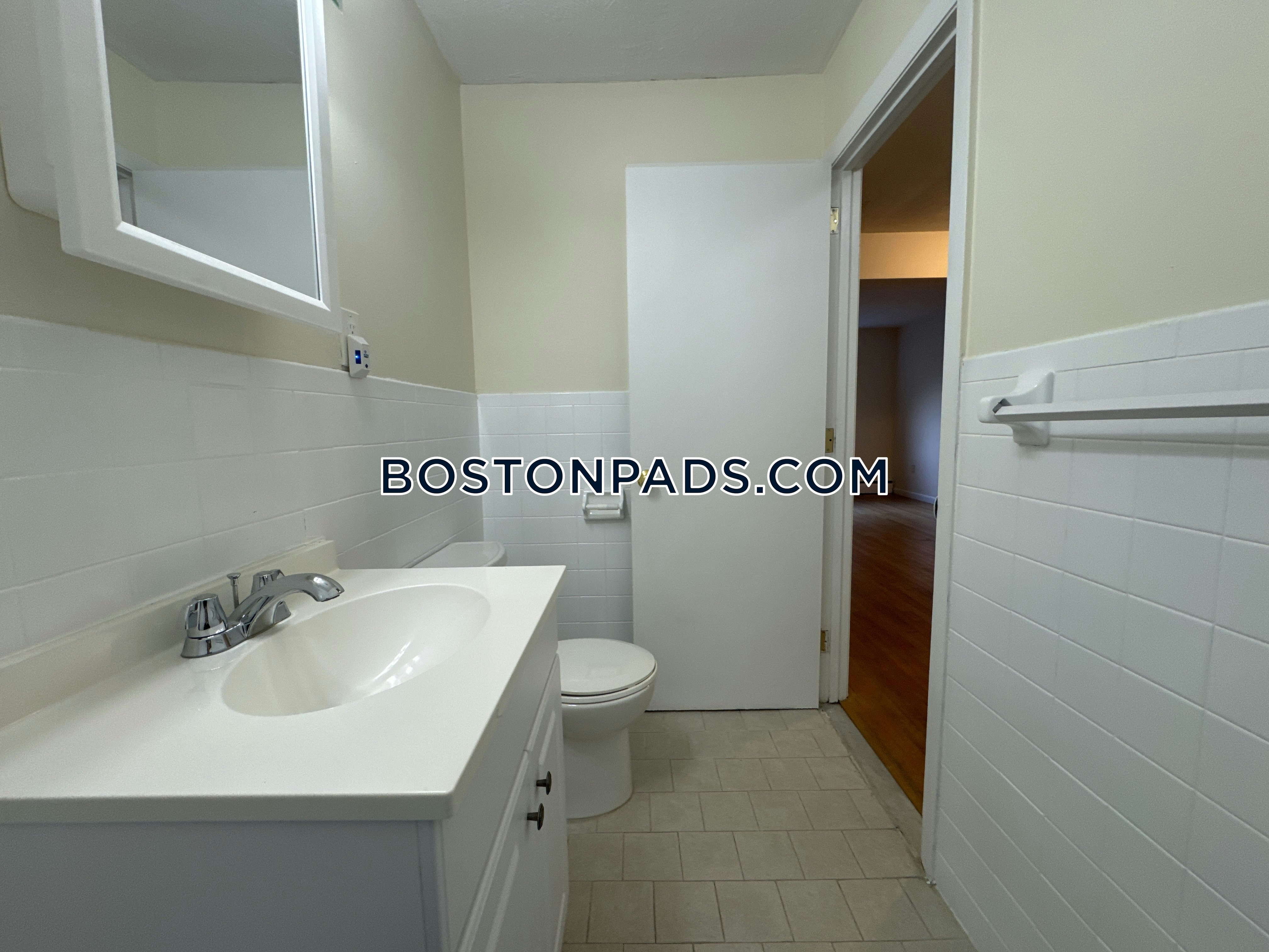 Boston - $2,925
