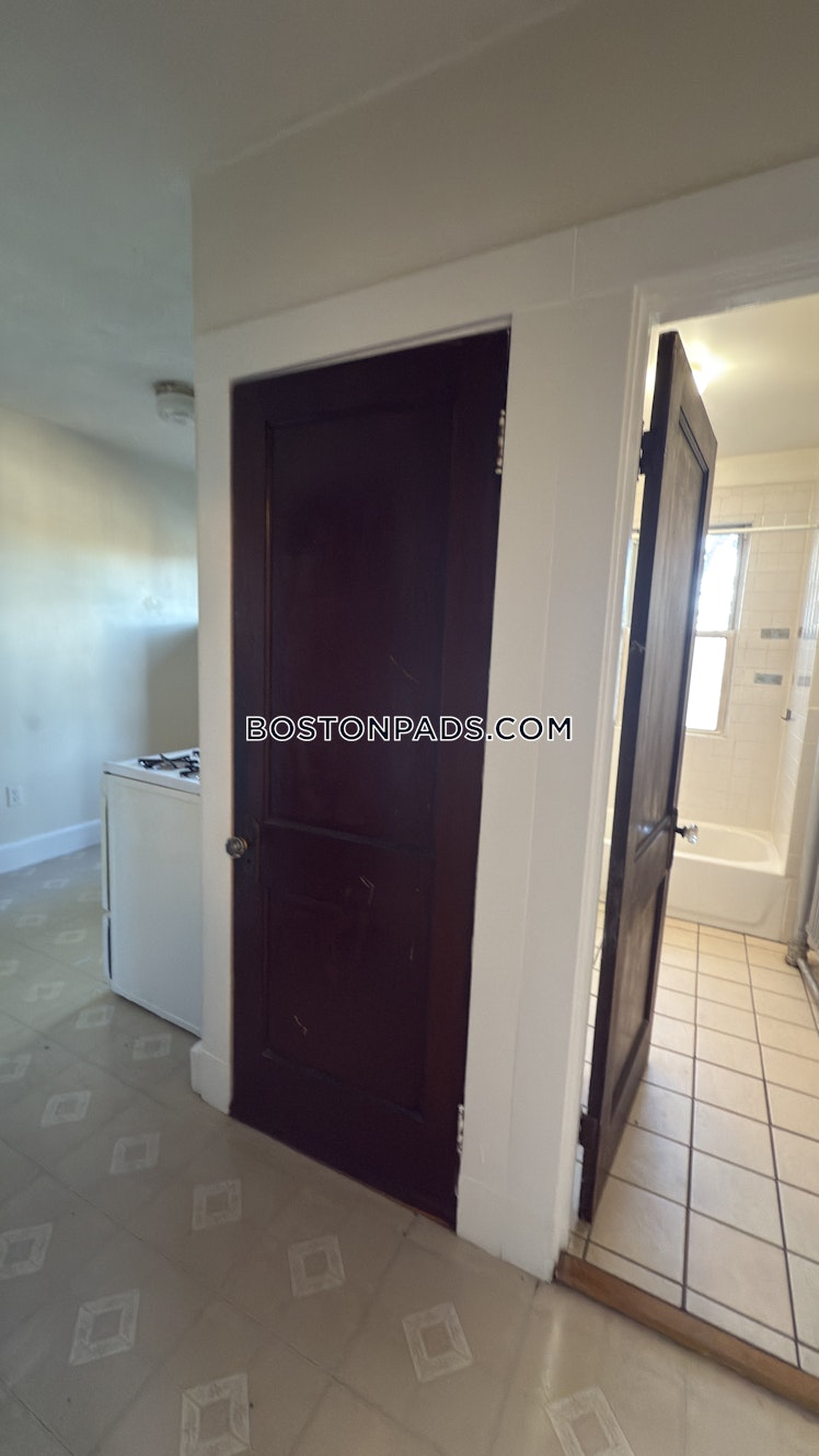 Summer St., Somerville