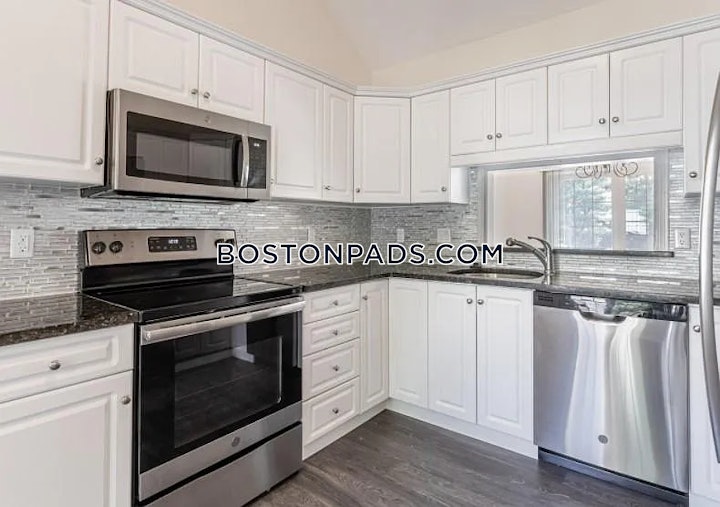 waltham-apartment-for-rent-3-bedrooms-1-bath-3895-4540156 