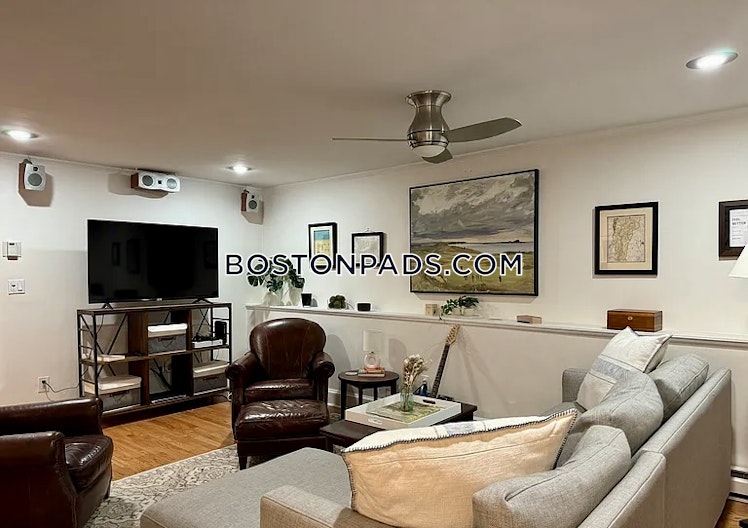 Columbus Ave., Boston