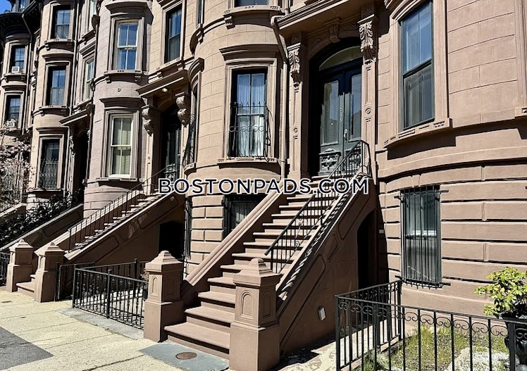 Columbus Ave., Boston