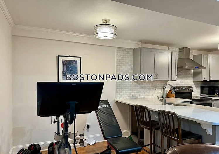 Columbus Ave., Boston