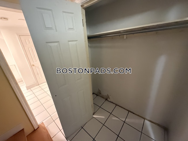 Roxbury Crossing - $4,550+ /mo