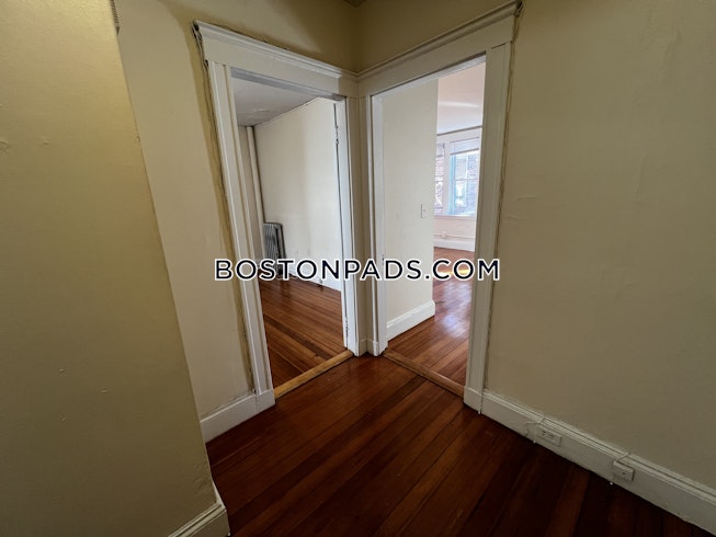 Boston - $2,100+ /mo