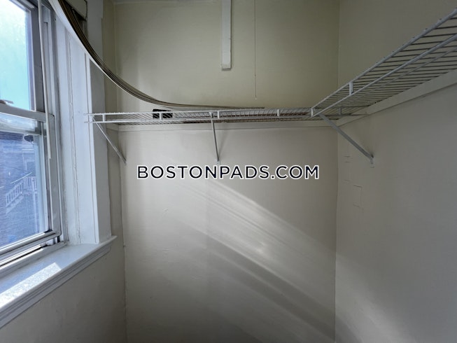 Boston - $2,100+ /mo