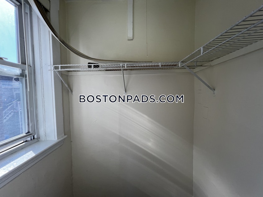 Boston - $2,100+ /month