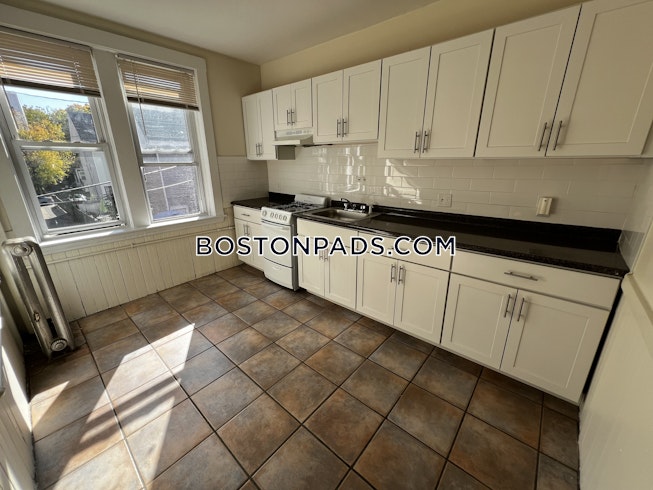 Boston - $2,100+ /mo