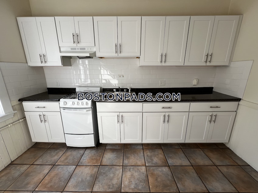 Boston - $2,100+ /month