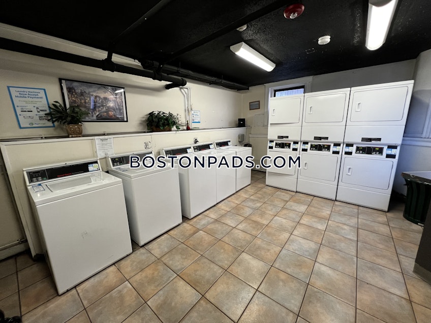 Boston - $2,100+ /month