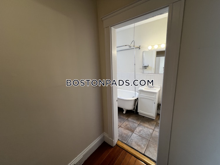 Cambridge St., Boston