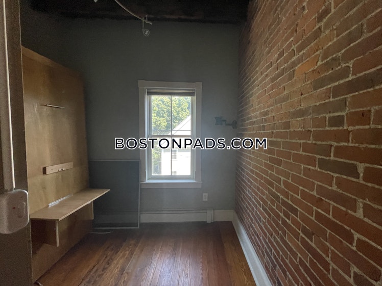 Highland St., Boston