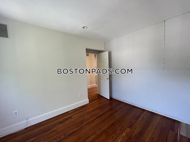 Highland St., Boston