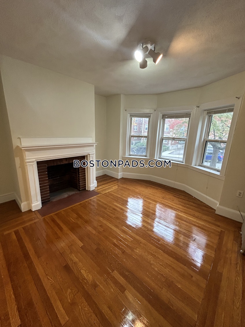 Somerville - $4,250+ /month