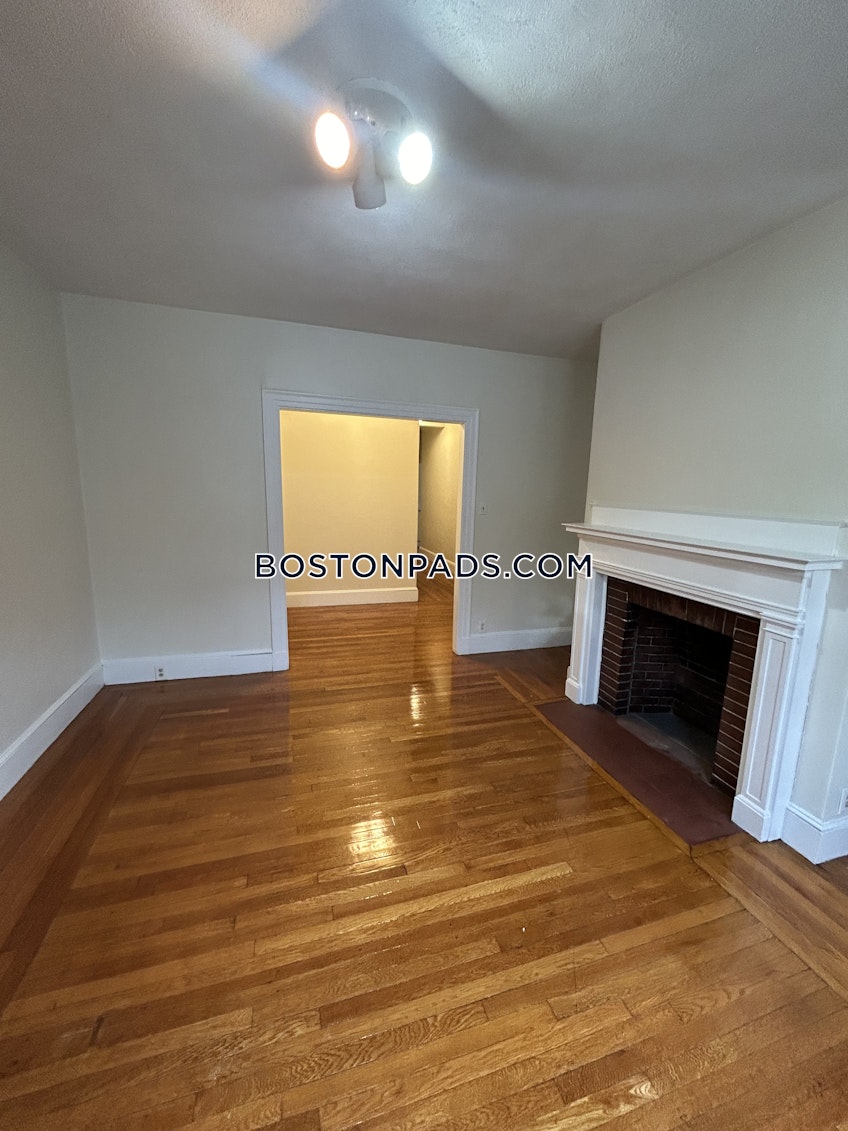 Somerville - $4,250+ /month