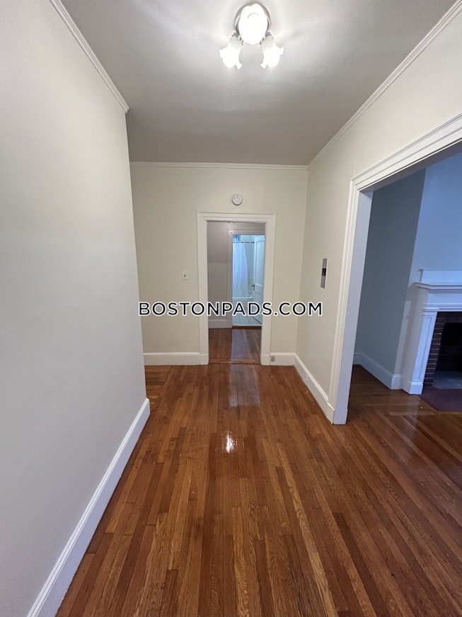 Somerville - $4,250+ /mo