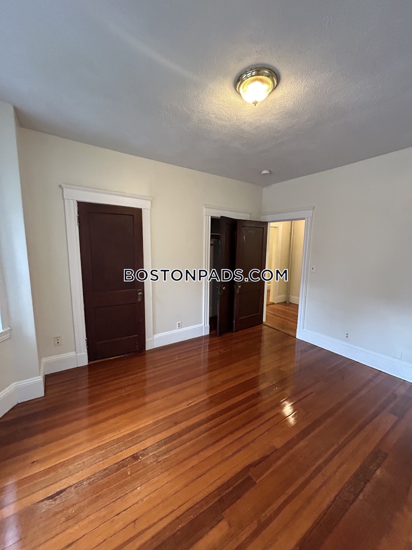 Somerville - $4,250+ /month