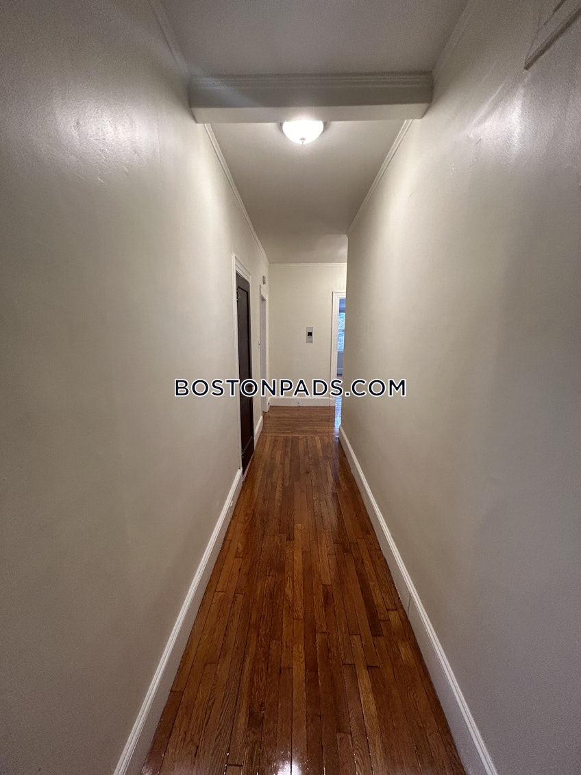 Somerville - $4,250+ /month
