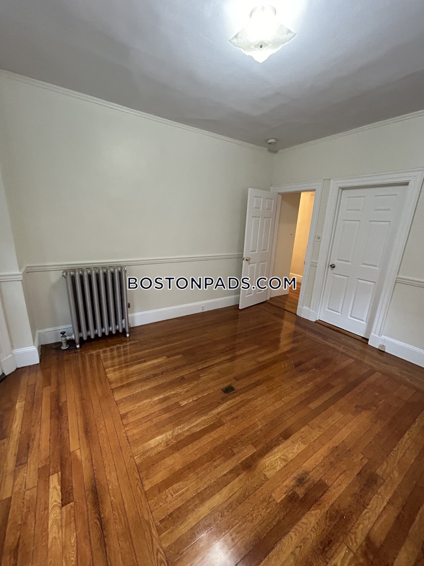 Somerville - $4,250+ /month