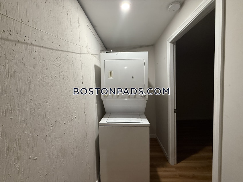 Boston - $3,500+ /month
