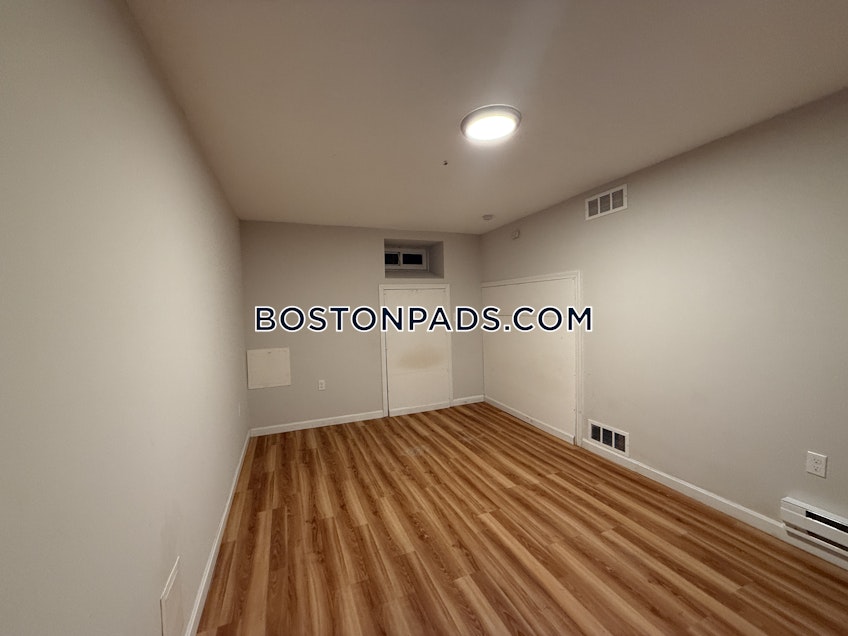 Boston - $3,500+ /month