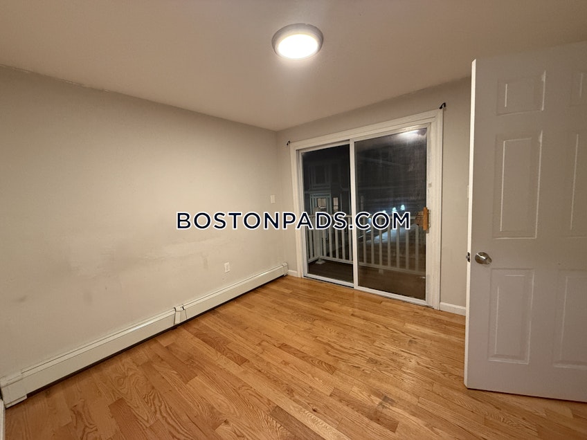 Boston - $3,500+ /month