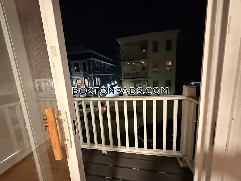 Boston - $3,500+ /month