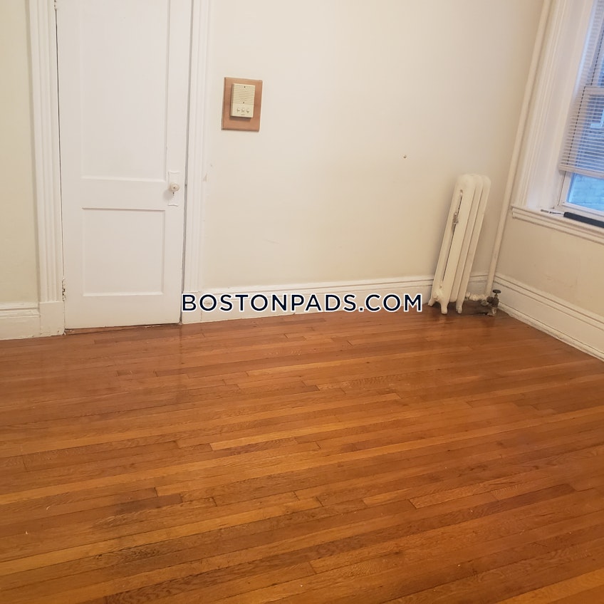 Boston - $2,150+ /month