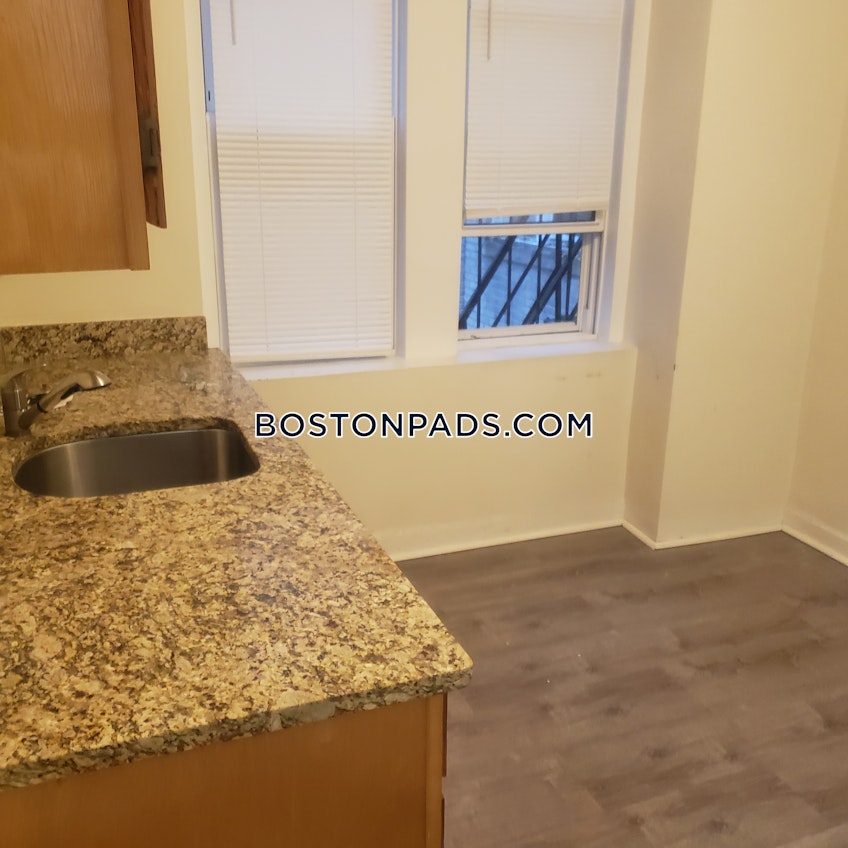 Boston - $2,150+ /month