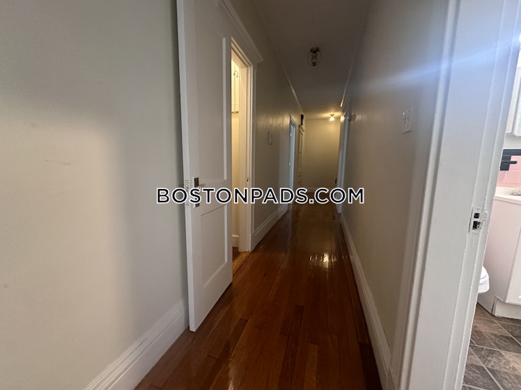 Euston St., Brookline