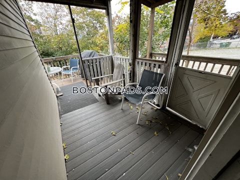 Hillside St. Boston photo 8