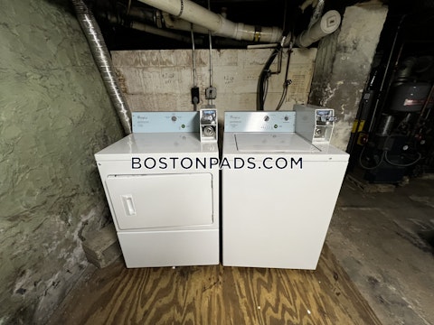 Hillside St. Boston photo 16