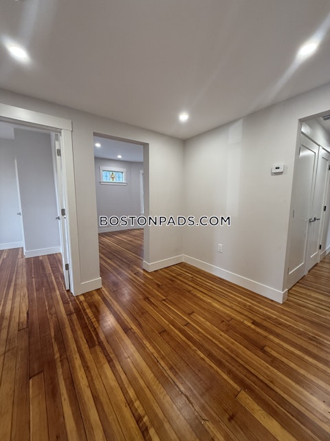 East Cottage St. Boston photo 41