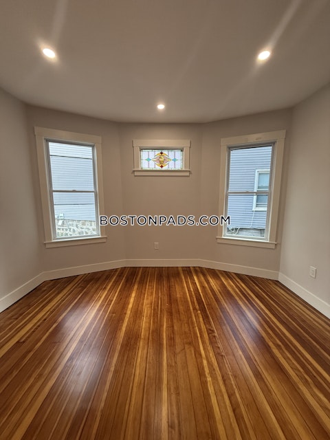 East Cottage St. Boston photo 34