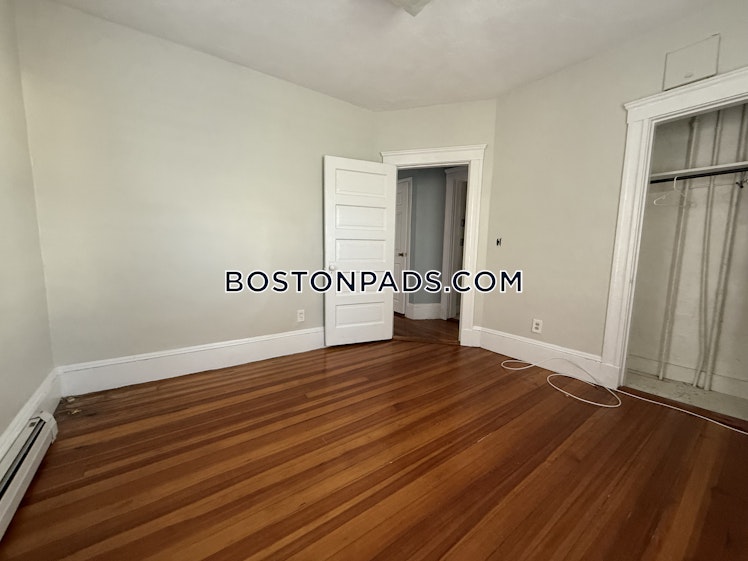 Conwell Ave., Somerville